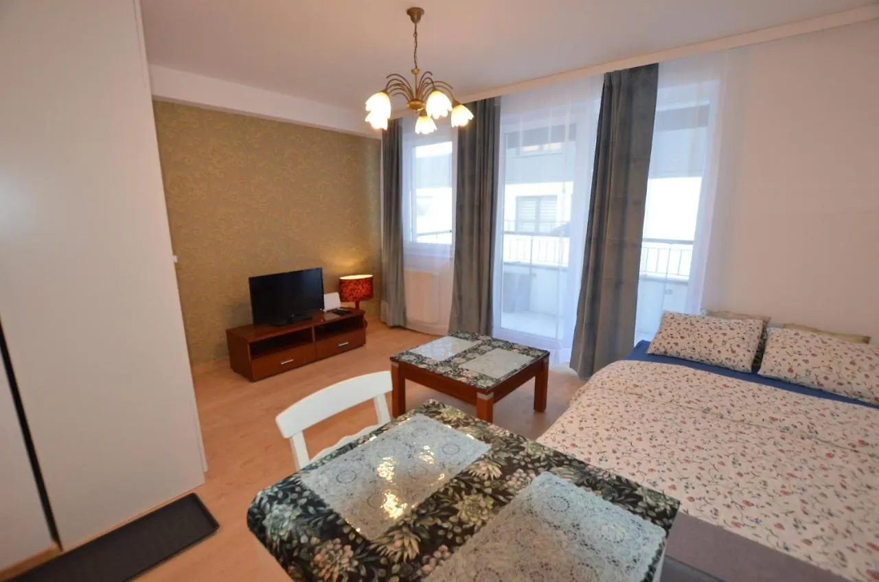 Tarasy Wilczak 16D Apartment Poznan